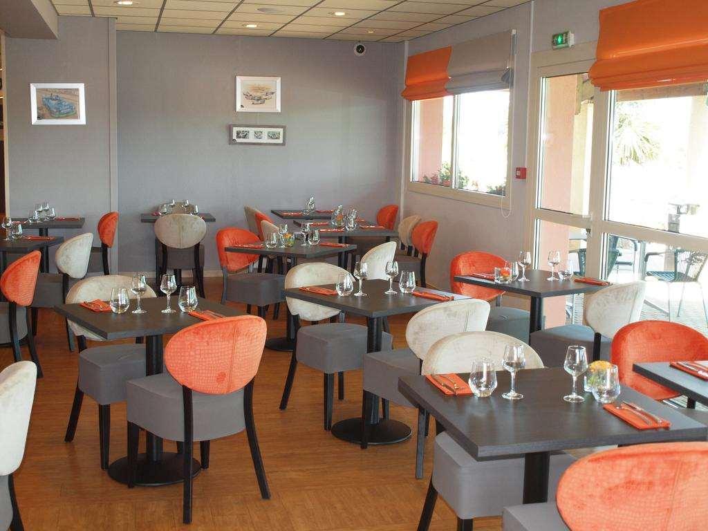 Brit Hotel Les Evens แซงต์-ซาตูร์แนง ร้านอาหาร รูปภาพ