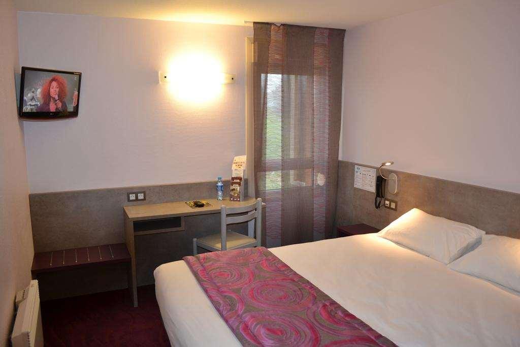 Brit Hotel Les Evens แซงต์-ซาตูร์แนง ห้อง รูปภาพ
