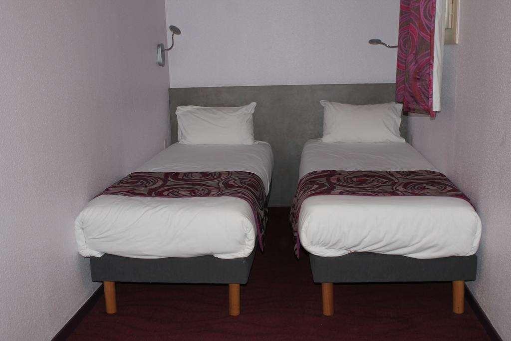 Brit Hotel Les Evens แซงต์-ซาตูร์แนง ห้อง รูปภาพ